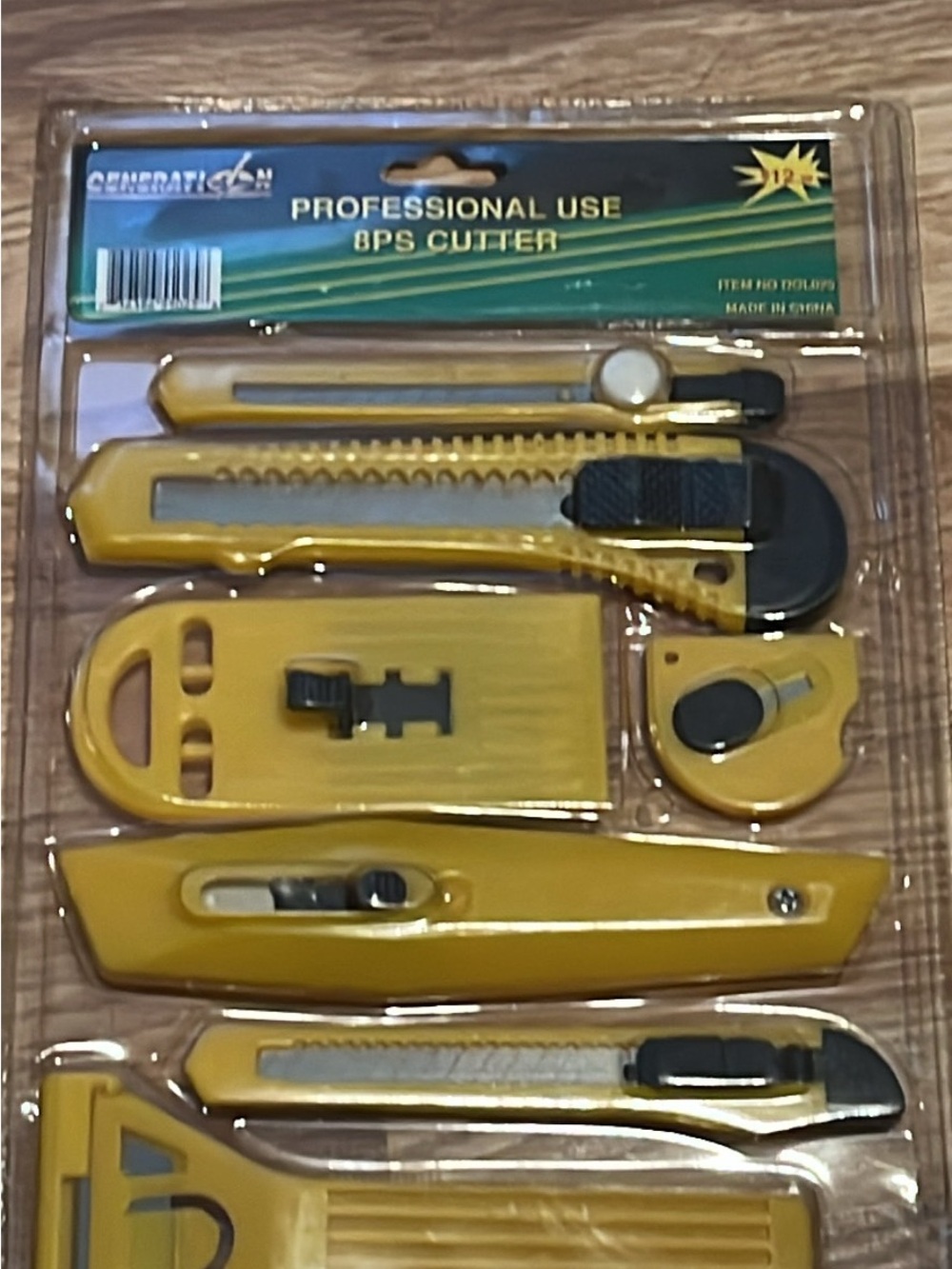 GENERATION Y Yellow Utility Cutter & Blade Set - 8pc